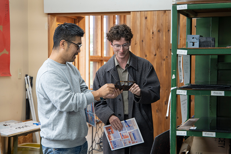 Glasses Factory Tour & Pin Badge Making Experience